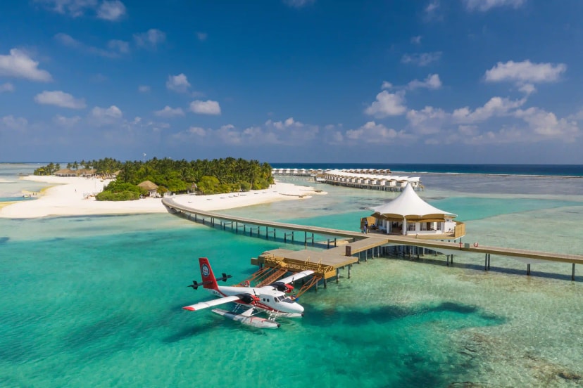 Cinnamon Hakuraa Huraa view 2